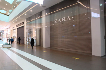 Шоурумы и другие лекарства: что поможет эффективно заменить ушедшие бренды, и кто может стать новыми «якорями» ТЦ Шоурумы и другие лекарства: что поможет эффективно заменить ушедшие бренды, и кто может стать новыми «якорями» ТЦ