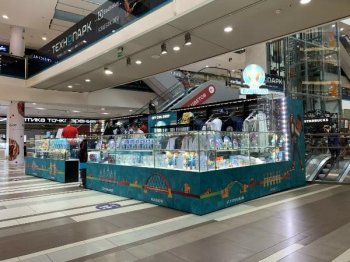 В «Невском Центре» открылся первый официальный магазин Чемпионата Европы по футболу UEFA EURO 2020 В «Невском Центре» открылся первый официальный магазин Чемпионата Европы по футболу UEFA EURO 2020