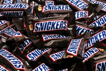 В магазинах Лондона продают произведенные в России батончики Snickers В магазинах Лондона продают произведенные в России батончики Snickers