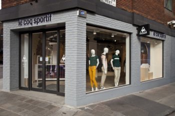 Французский бренд Le Coq Sportif оказался на грани банкротства Французский бренд Le Coq Sportif оказался на грани банкротства