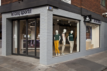 Французский бренд Le Coq Sportif оказался на грани банкротства Французский бренд Le Coq Sportif оказался на грани банкротства