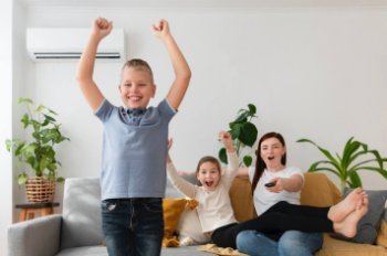 Россияне раскупили кондиционеры на фоне июльской жары Россияне раскупили кондиционеры на фоне июльской жары