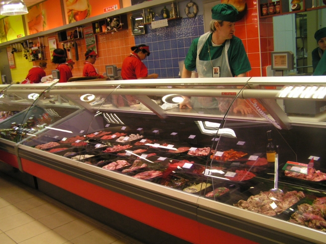 «Азбука вкуса» откроет 17 магазинов «АВ Маркет» в 2015 году