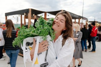 В МЕГЕ Парнас начала работу МЕГА Терраса В МЕГЕ Парнас начала работу МЕГА Терраса