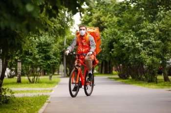 Агрегатор X5 «Около» начал работу в крупных городах России Агрегатор X5 «Около» начал работу в крупных городах России