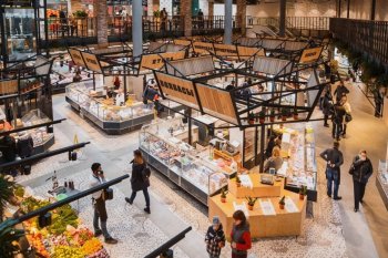 «Ведомости»: Компания, владеющая Усачёвским рынком, планирует построить гастромаркет на юге Москвы «Ведомости»: Компания, владеющая Усачёвским рынком, планирует построить гастромаркет на юге Москвы