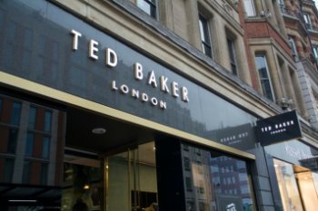 Бренд Ted Baker закроет все британские магазины Бренд Ted Baker закроет все британские магазины