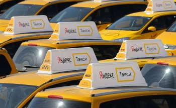 В такси вводят новые меры предосторожности из-за коронавируса В такси вводят новые меры предосторожности из-за коронавируса