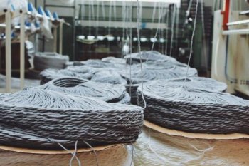 Захват власти талибами* ставит под угрозу кашемировую отрасль Афганистана Захват власти талибами* ставит под угрозу кашемировую отрасль Афганистана