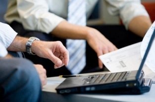 Топ-5 главных экономических новостей дня: счастливый рубль, большие проблемы малого бизнеса и вечно недовольная Европа Топ-5 главных экономических новостей дня: счастливый рубль, большие проблемы малого бизнеса и вечно недовольная Европа