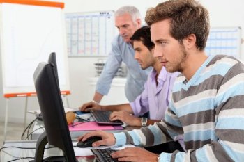 Около 133 тыс. россиян смогут получить IT-профессию к 2024 году Около 133 тыс. россиян смогут получить IT-профессию к 2024 году