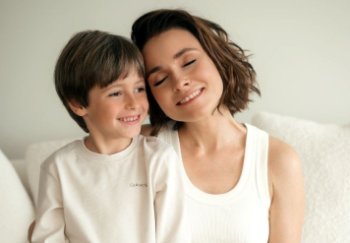 Ирена Понарошку стала амбассадором BUNGLY Ирена Понарошку стала амбассадором BUNGLY