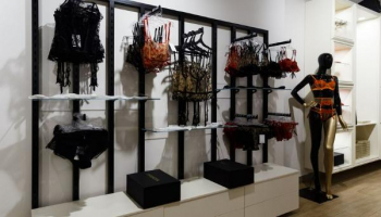 Итальянский бренд Shikkosa вышел на рынок РФ Итальянский бренд Shikkosa вышел на рынок РФ