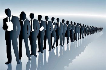 «За забором – очередь» или зачем превращать обычную компанию в работодателя мечты? «За забором – очередь» или зачем превращать обычную компанию в работодателя мечты?