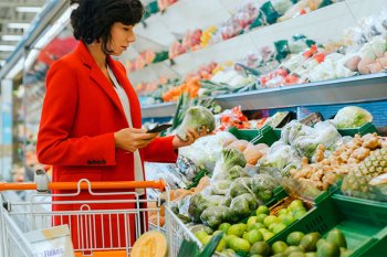 Сохранение свежести продуктов и работа с разными категориями товаров в «Перекрёстке»: симбиоз сервиса экспресс-доставки и супермаркетов Сохранение свежести продуктов и работа с разными категориями товаров в «Перекрёстке»: симбиоз сервиса экспресс-доставки и супермаркетов