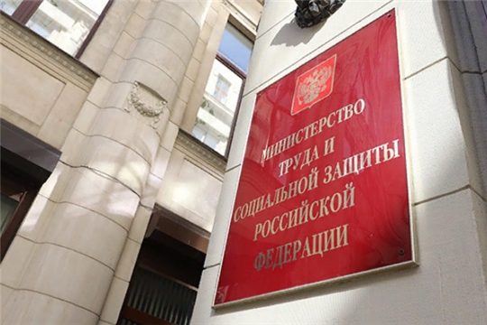 Мигрантам в РФ ограничат возможность работать в сфере торговли алкоголем и табаком Мигрантам в РФ ограничат возможность работать в сфере торговли алкоголем и табаком