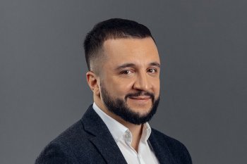 Артур Саркисов, СберМаркет: «Вместе с коллегами по рынку мы создаём у покупателей новую привычку» Артур Саркисов, СберМаркет: «Вместе с коллегами по рынку мы создаём у покупателей новую привычку»