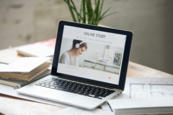 Ноутбуки от Honor и Huawei подешевели весной в России на 8-16% Ноутбуки от Honor и Huawei подешевели весной в России на 8-16%