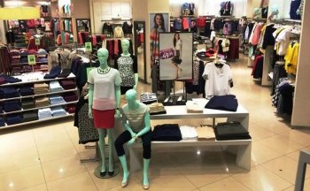 Турецкий ритейлер DeFacto открыл первые магазины в России Турецкий ритейлер DeFacto открыл первые магазины в России