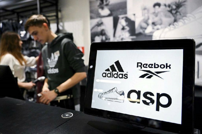 Первый монобрендовый магазин ASP с ассортиментом брендов Adidas и Reebok открылся в Москве Первый монобрендовый магазин ASP с ассортиментом брендов Adidas и Reebok открылся в Москве