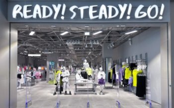 Главное за неделю: «Глория Джинс» сворачивает Ready! Steady! Go!, Stardogs запустит новую сеть «Ура! Шаурма», первый в России магазин иранского fashion-бренда Главное за неделю: «Глория Джинс» сворачивает Ready! Steady! Go!, Stardogs запустит новую сеть «Ура! Шаурма», первый в России магазин иранского fashion-бренда