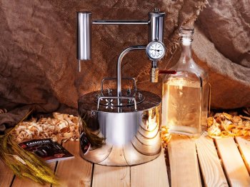 Россияне активно занялись самогоноварением Россияне активно занялись самогоноварением