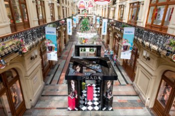 Как опыт работы с люксовыми брендами и знание особенностей торговой точки помогают при проектировании POP UP Как опыт работы с люксовыми брендами и знание особенностей торговой точки помогают при проектировании POP UP