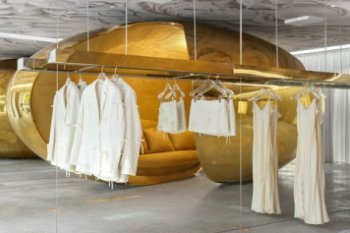 CHOUX открыл флагманский магазин на Патриарших прудах (ФОТО) CHOUX открыл флагманский магазин на Патриарших прудах (ФОТО)