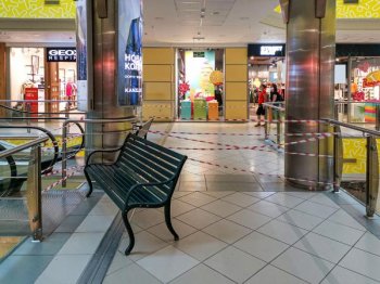 Власти Прикамья разрешили крупным ТЦ работать по выходным Власти Прикамья разрешили крупным ТЦ работать по выходным