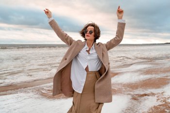 Пальто от Dreamwhite: как переход на экспресс-доставку привел к «вау-эффекту» для клиентов Пальто от Dreamwhite: как переход на экспресс-доставку привел к «вау-эффекту» для клиентов