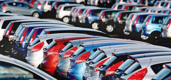 Продажи легковых авто в России упали за июль на 23%