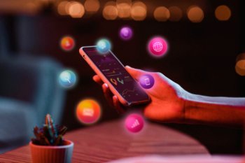 Новый SMM: как говорить с аудиторией, которая устала от шума Новый SMM: как говорить с аудиторией, которая устала от шума