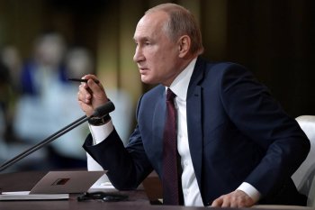 Путин подписал указ о применении спецмер в экономике из-за санкций Запада Путин подписал указ о применении спецмер в экономике из-за санкций Запада