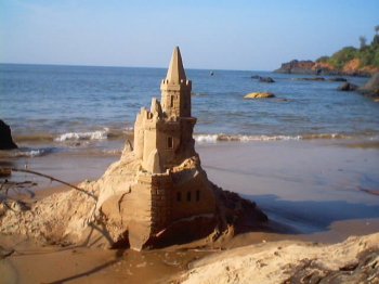 Осторожно, революционеры! Осторожно, революционеры!