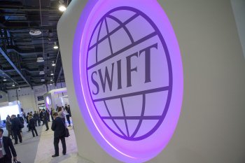 Банк России предупредил о звонках мошенников из-за ситуации со SWIFT Банк России предупредил о звонках мошенников из-за ситуации со SWIFT