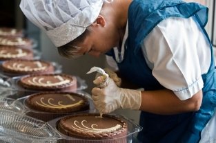 У российских кондитеров могут возникнуть сложности из-за запрета арахиса из США У российских кондитеров могут возникнуть сложности из-за запрета арахиса из США