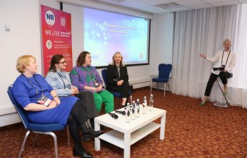 «Иногда лучше промолчать»: особенности коммуникаций в период неопределенности «Иногда лучше промолчать»: особенности коммуникаций в период неопределенности