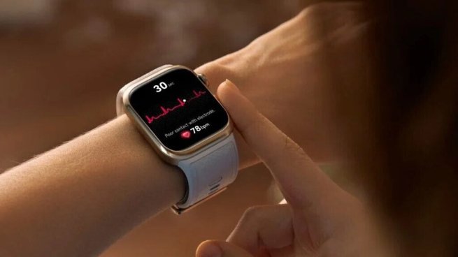 Впервые в России Huawei сравнялась с Apple по доходам на рынке умных часов Впервые в России Huawei сравнялась с Apple по доходам на рынке умных часов