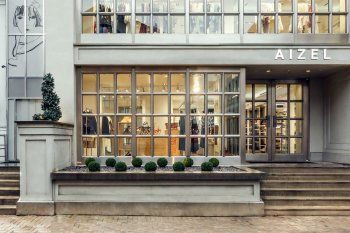 Интернет-магазин люксовой одежды Aizel приостановил работу Интернет-магазин люксовой одежды Aizel приостановил работу