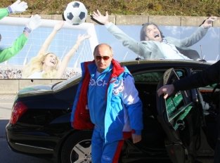 Власти потратят 3,6 миллиарда рублей на проект «Кортеж» в 2015 году Власти потратят 3,6 миллиарда рублей на проект «Кортеж» в 2015 году