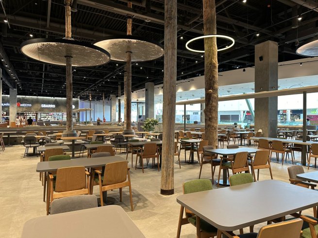 Красноярский ТРЦ «Планета» открыл обновленный фуд-корт (ФОТО) Красноярский ТРЦ «Планета» открыл обновленный фуд-корт (ФОТО)