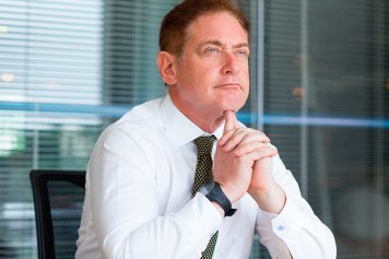Кого и зачем выбирают в CEO: CFO против предпринимателей и визионеров Кого и зачем выбирают в CEO: CFO против предпринимателей и визионеров