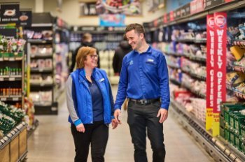 Aldi запустил рождественский набор персонала Aldi запустил рождественский набор персонала