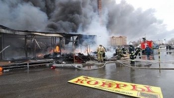 В Казани началось заседание суда по делу о пожаре в ТЦ «Адмирал» В Казани началось заседание суда по делу о пожаре в ТЦ «Адмирал»