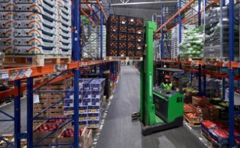 Рекордный рост розничной торговли усугубляет дефицит складов Рекордный рост розничной торговли усугубляет дефицит складов