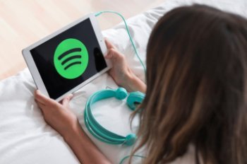 Spotify начнет продавать печатные книги Spotify начнет продавать печатные книги