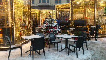 Депутаты поддержали сохранение зимних террас в Петербурге Депутаты поддержали сохранение зимних террас в Петербурге