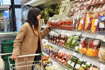 Россияне ежегодно экономят на покупке товаров более 5,7 тысяч рублей Россияне ежегодно экономят на покупке товаров более 5,7 тысяч рублей