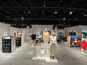 До конца года BOSS откроет в России два аутлет-бутика До конца года BOSS откроет в России два аутлет-бутика