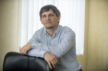 Дмитрий Лисицкий: «Успешным становится не тот, кто придумал идею, а тот, кто выбрал оптимальные инструменты реализации» Дмитрий Лисицкий: «Успешным становится не тот, кто придумал идею, а тот, кто выбрал оптимальные инструменты реализации»